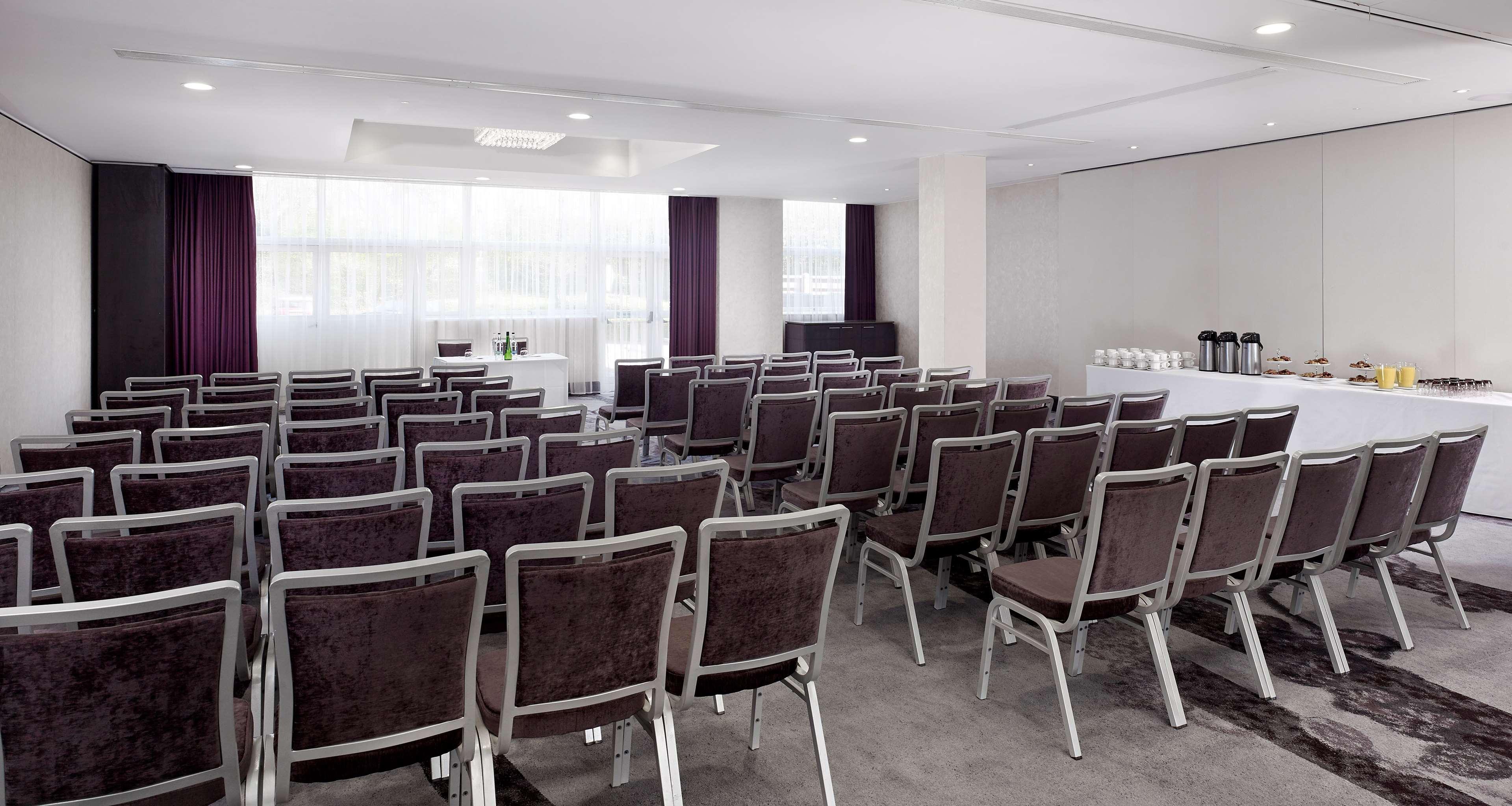 Doubletree By Hilton Hotel Nottingham - Gateway Buitenkant foto